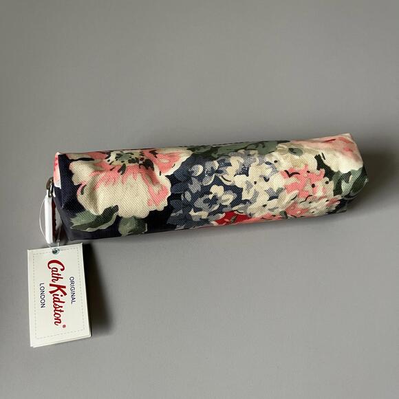 Cath Kidston Nacy Floral Small Pencil Case-Slight Defective NWT - Picture 3 of 4